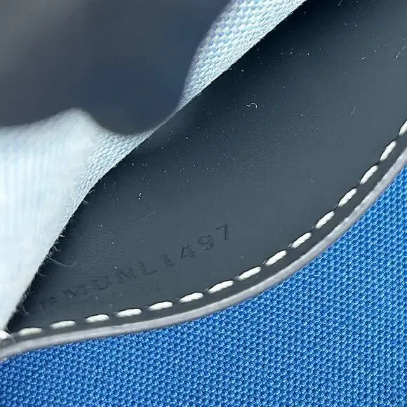 Burberry Canvas Cabas Pocket Tote Bag - Picture 9 of 13